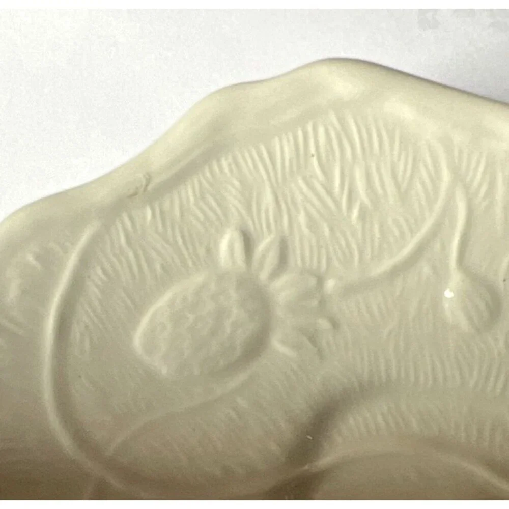 Vtg Burleigh Davenport White Strawberry Leaf Gravy Sauce Boat W/Underplate Dish